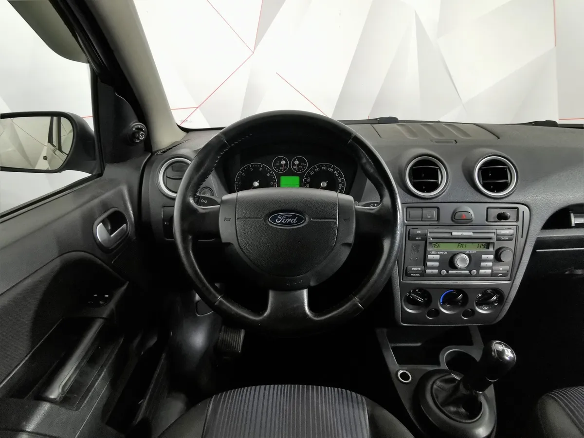 Ford Fusion 1.4 Durashift EST (80 л.с.) Core Серый в АВИЛОН. Слайд №18