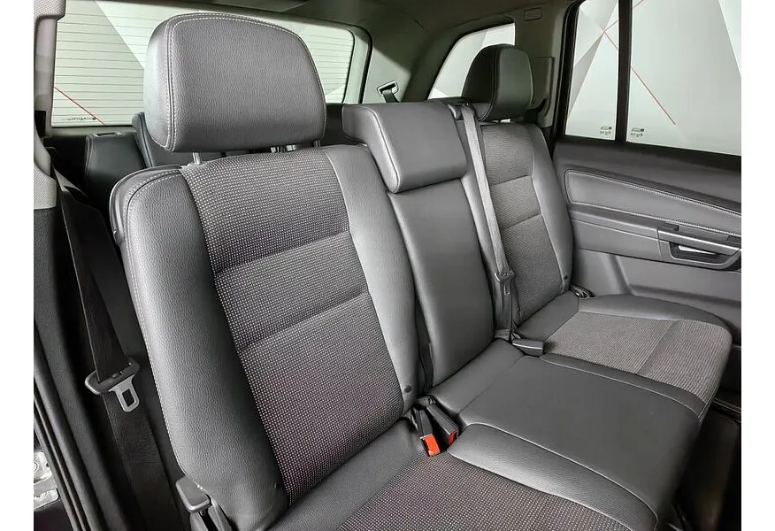 Opel Zafira 1.8 MT (140 л.с.) Черный в АВИЛОН. Слайд №16