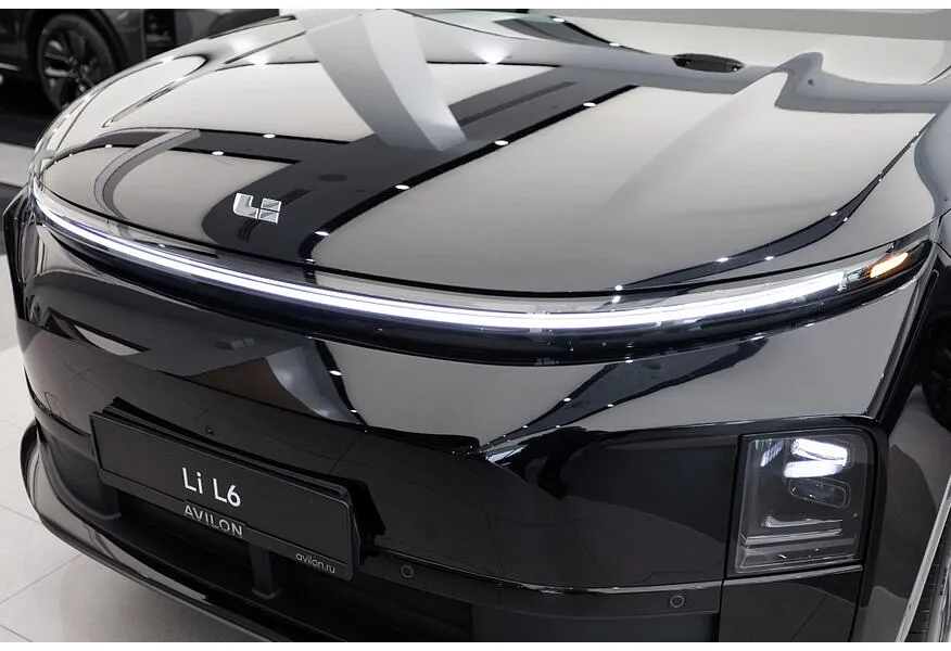 Li Auto L6 1.5 AT 4WD (150 л.с.) Max Черный в АВИЛОН. Слайд №18