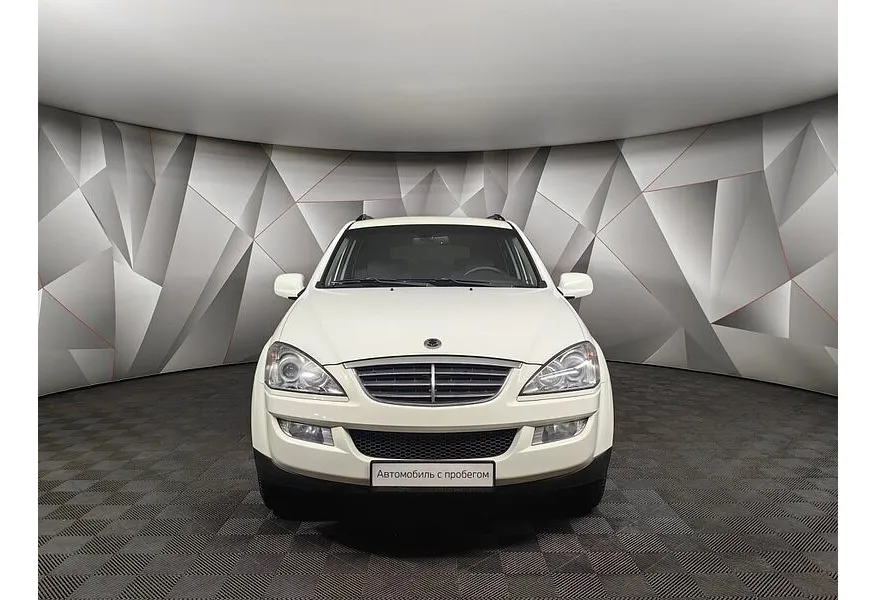 АВИЛОН - SsangYong Kyron 2.3 E-Tronic 4WD (150 л.с.) Белый - slide 4