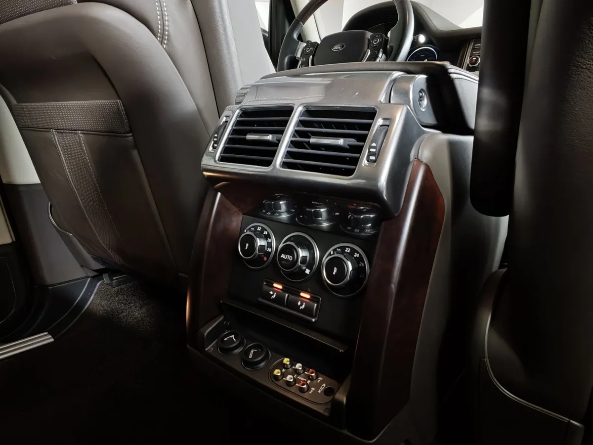 Land Rover Range Rover 4.4 SDV8 AT AWD (339 л.с.) Autobiography Коричневый в АВИЛОН. Слайд №25