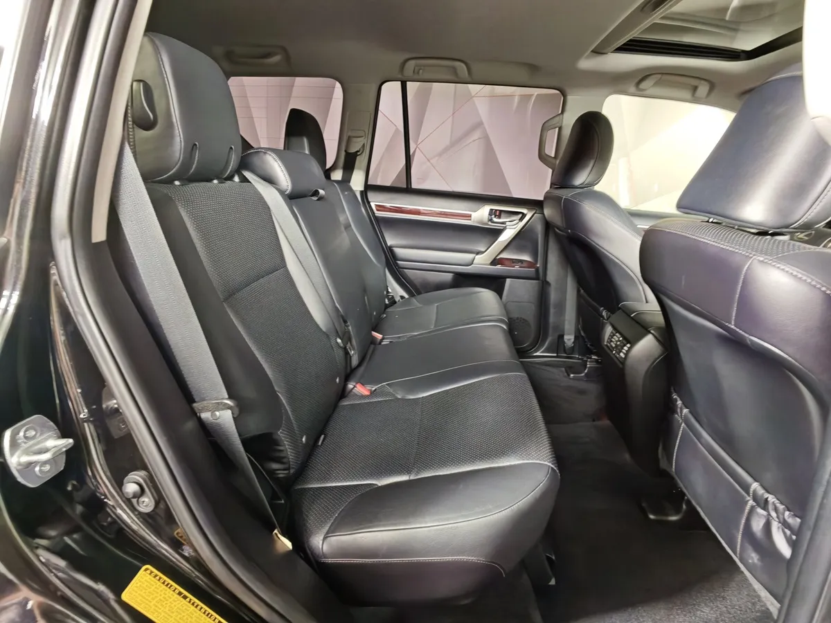 Lexus GX 460 AT (296 л.с.) Черный в АВИЛОН. Слайд №16