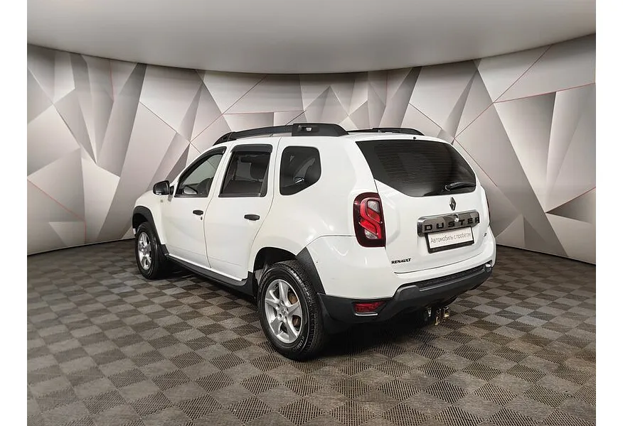 Renault Duster 2.0 MT 4x4 (143 л.с.) Белый в АВИЛОН. Слайд №4