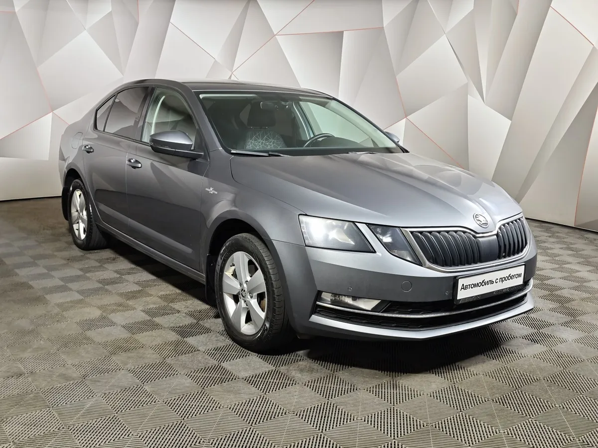 Skoda Octavia 1.4 TSI DSG (140 л.с.) Hockey Edition Серый в АВИЛОН. Слайд №3