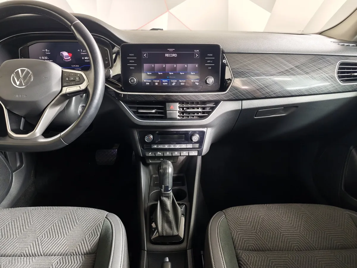 Volkswagen Polo 1.4 TSI DSG (125 л.с.) Highline Синий в АВИЛОН. Слайд №15