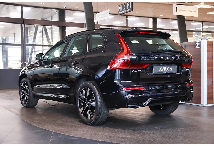 АВИЛОН - Volvo XC60 2.0 B5 8AT AWD (300 л.с.) Plus Черный - slide 2