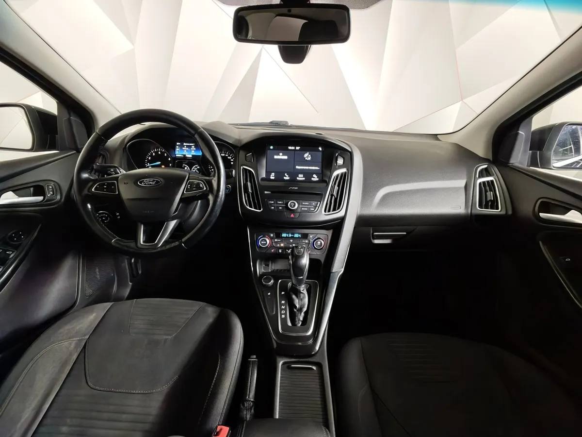 Ford Focus 1.5 EcoBoost AT (150 л.с.) Titanium Черный в АВИЛОН. Слайд №14