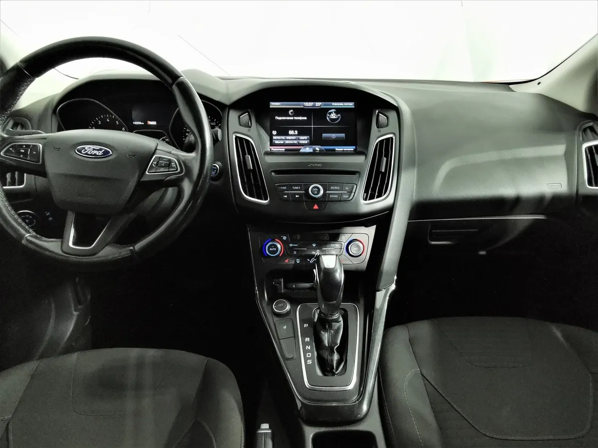 Ford Focus 1.6 Ti-VCT PowerShift (125 л.с.) SYNC Edition Черный в АВИЛОН. Слайд №13