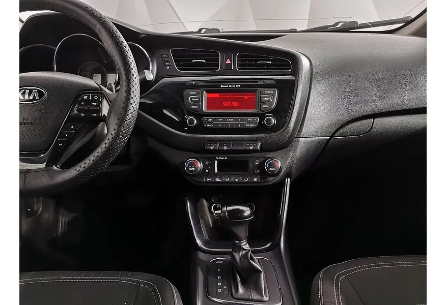 Kia Ceed 1.6 AT (122 л.с.) Коричневый в АВИЛОН. Слайд №15