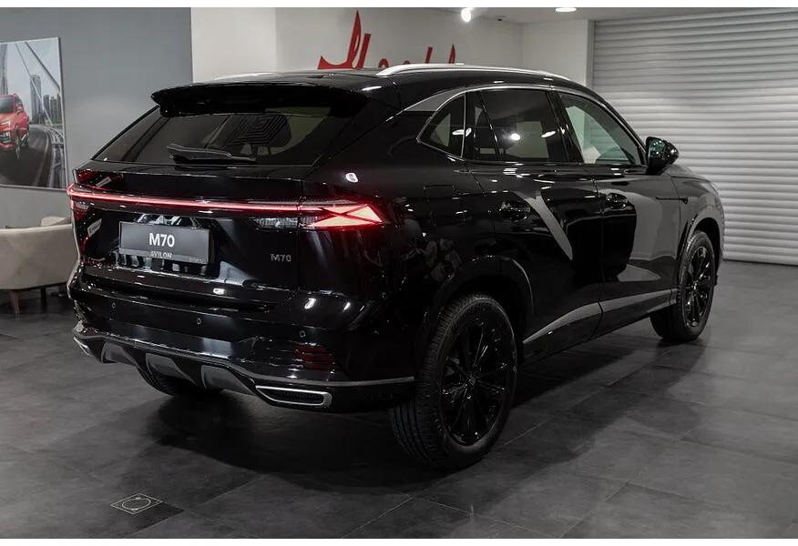 Москвич М70 1.5 DCT FWD (150 л.с.) Драйв Черный в АВИЛОН. Слайд №7