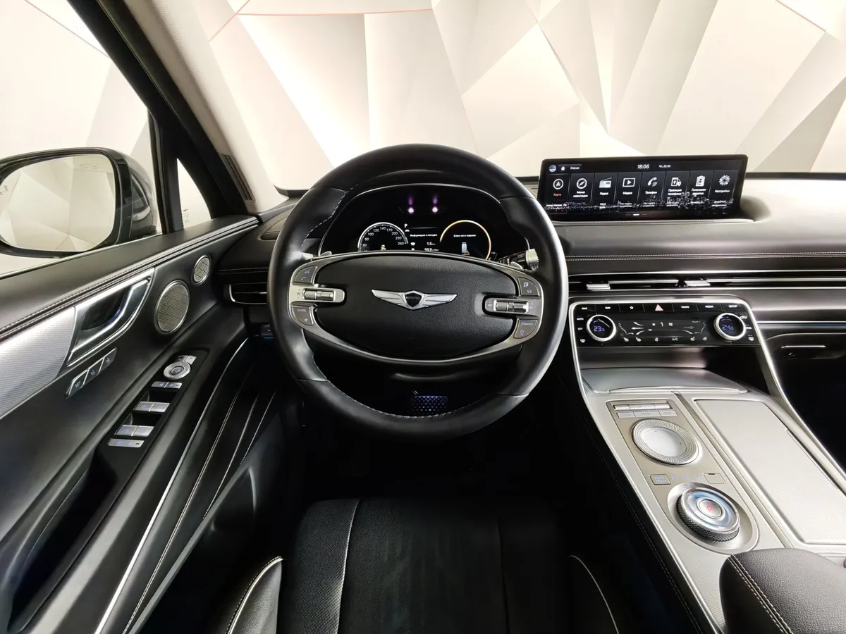 Genesis GV80 2.5 T-GDI 8AT 4WD 7 мест (249 л.с.) Premium + Comfort Серый в АВИЛОН. Слайд №20