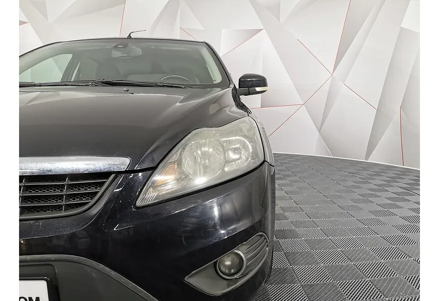 Ford Focus 2.0 AT (145 л.с.) Ghia Черный в АВИЛОН. Слайд №10