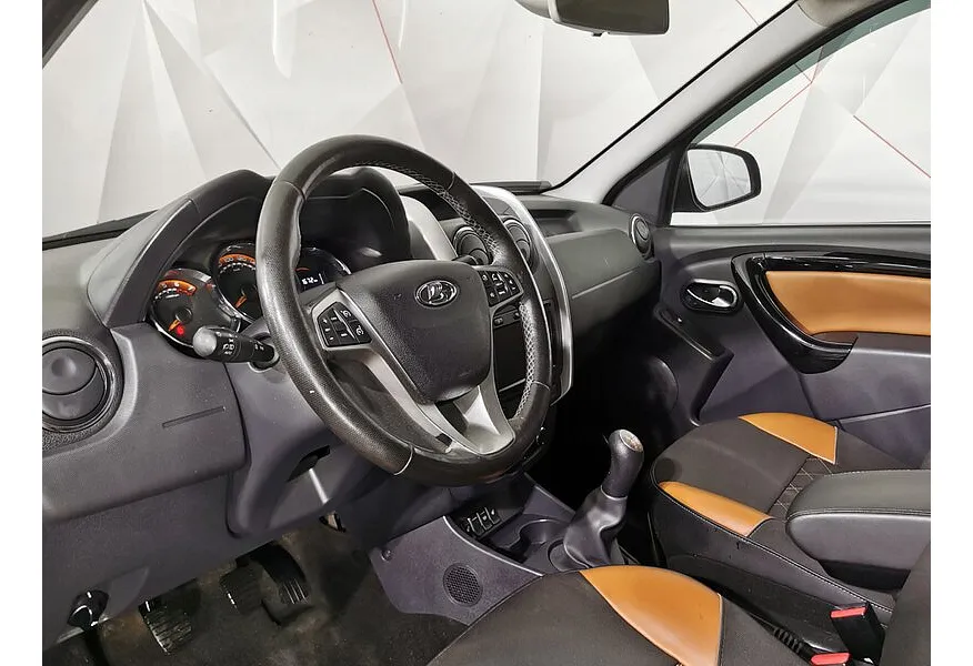 ВАЗ (Lada) Largus 1.6 MT 16 кл (5 мест) (106 л.с.) KS045-52-X00 Luxe Красный в АВИЛОН. Слайд №19