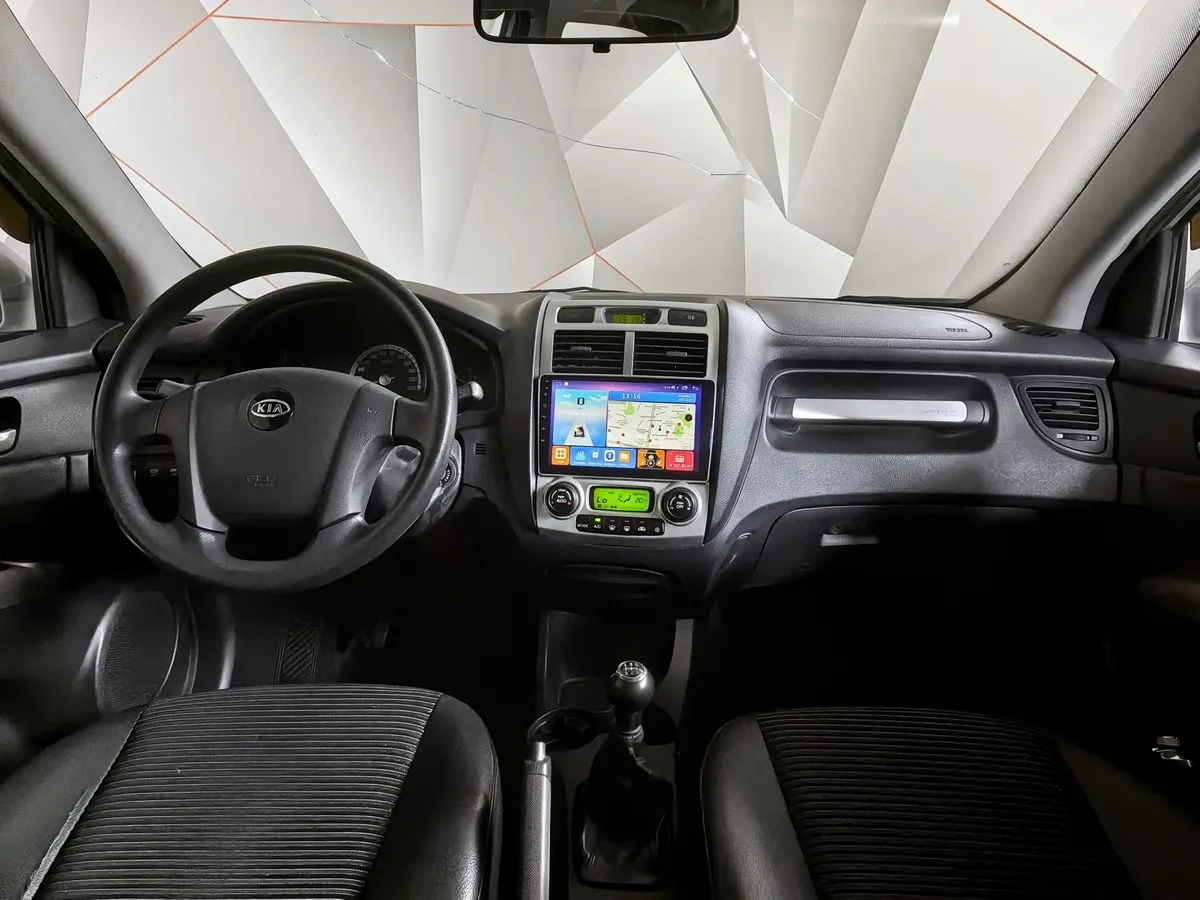 Kia Sportage 2.0 CRDi AT 4WD (112 л.с.) Серебристый в АВИЛОН. Слайд №13