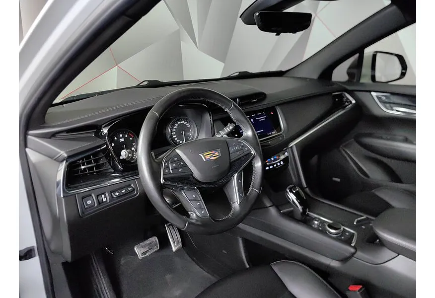 Cadillac XT5 2.0T АТ AWD (200 л.с.) Premium Luxury Белый в АВИЛОН. Слайд №19