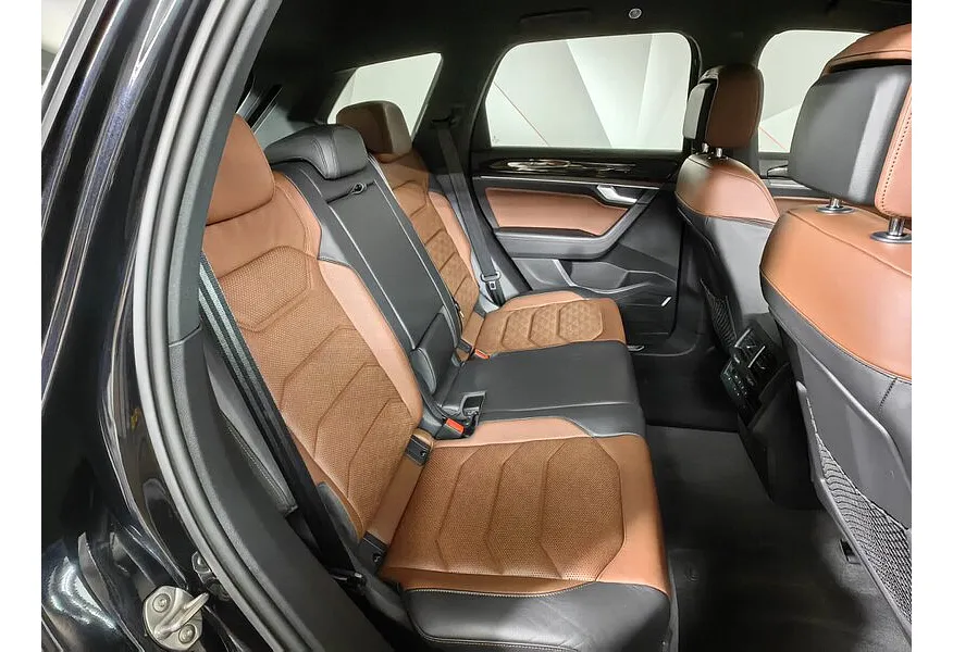 Volkswagen Touareg 3.0 V6 TDI Tiptronic 4Motion (249 л.с.) Respect Черный в АВИЛОН. Слайд №16