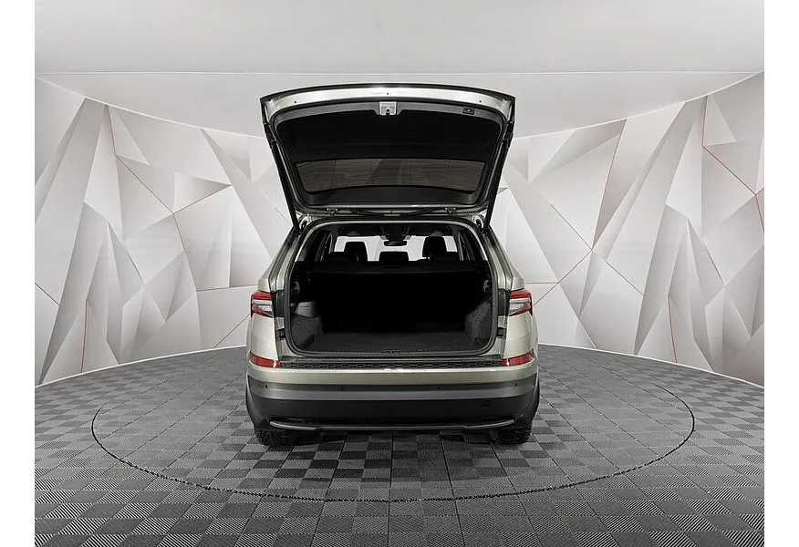 Skoda Kodiaq 1.4 TSI DSG 4X4 (150 л.с.) Коричневый в АВИЛОН. Слайд №12