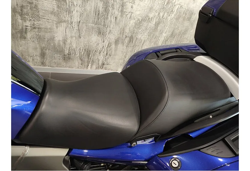 LIVE. Слайд №7