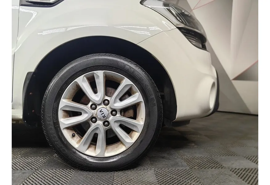 LIVE. Слайд №16