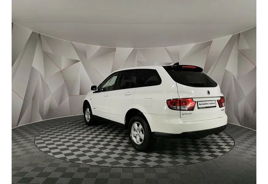 SsangYong Kyron 2.3 E-Tronic 4WD (150 л.с.) Белый в АВИЛОН. Слайд №4