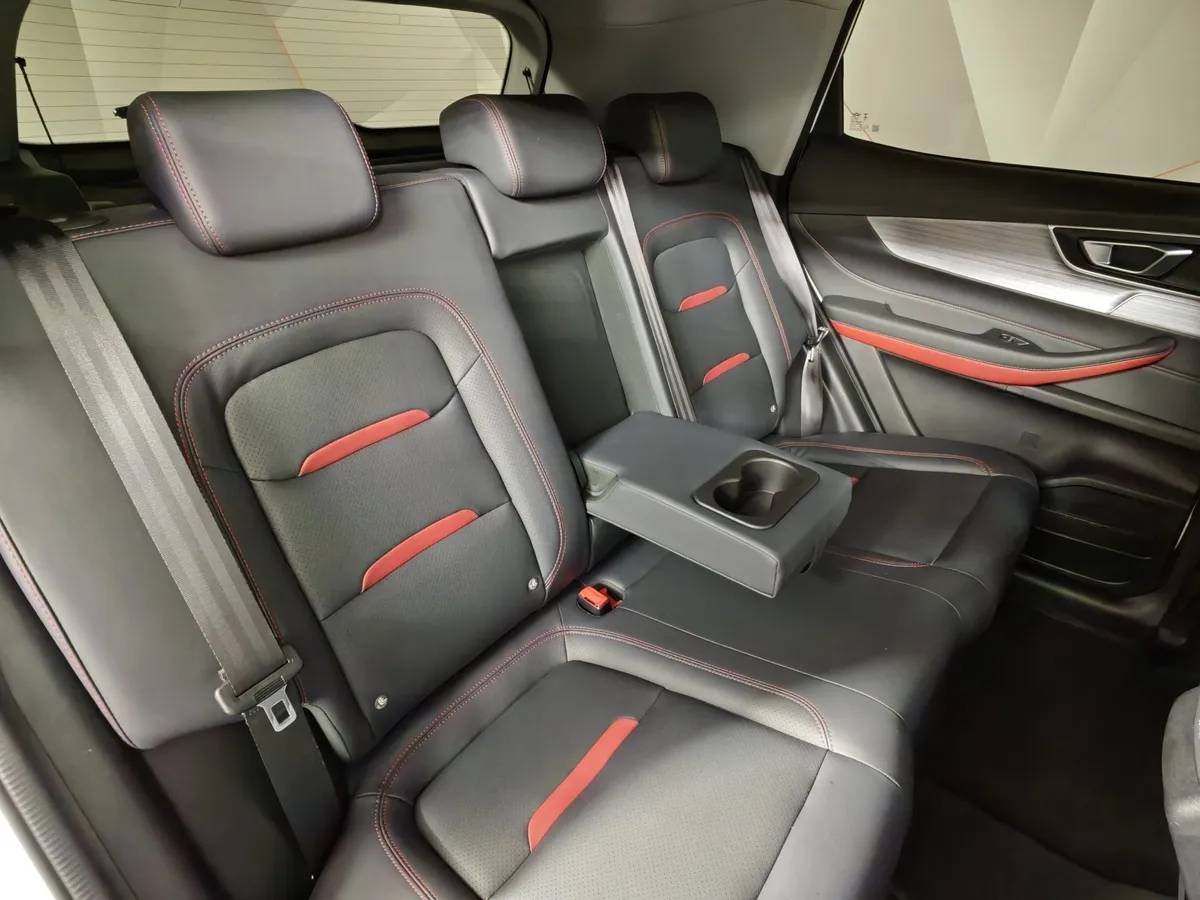 Chery Tiggo 4 Pro 1.5 CVT (147 л.с.) Ultimate Белый в АВИЛОН. Слайд №17