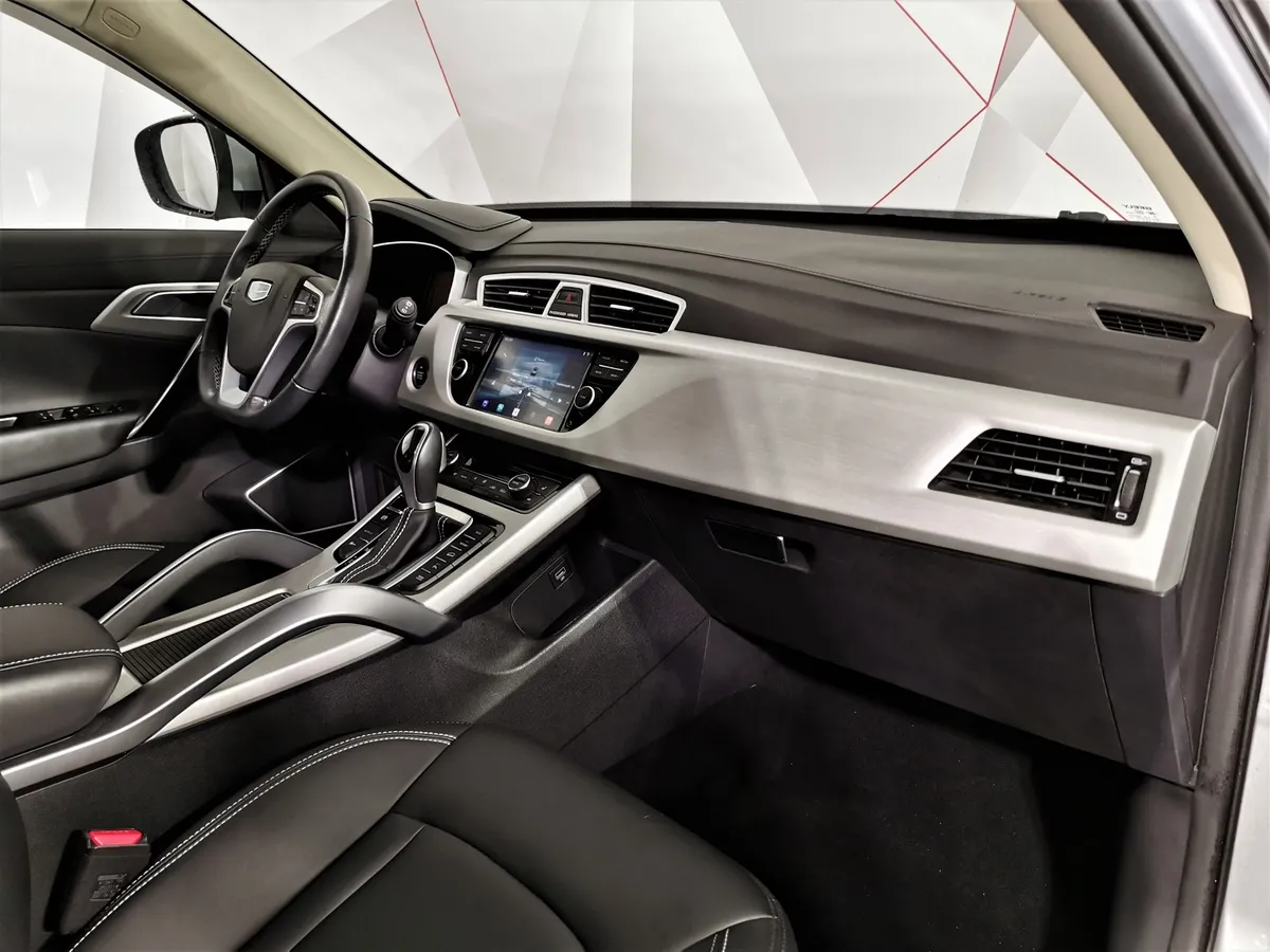 Geely Atlas 2.4 AT AWD (148 л.с.) Серый в АВИЛОН. Слайд №12