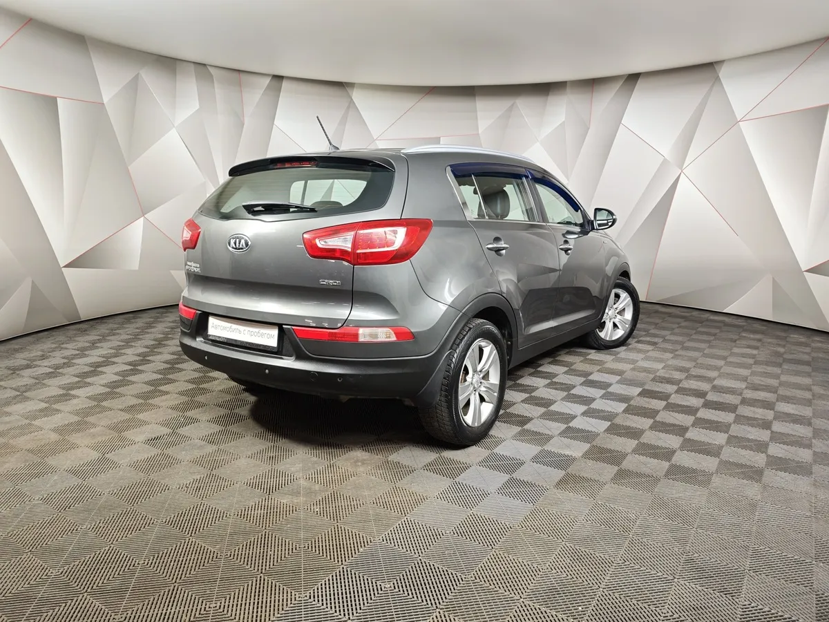 Kia Sportage 2.0 TD AT 4WD (136 л.с.) Серый в АВИЛОН. Слайд №2