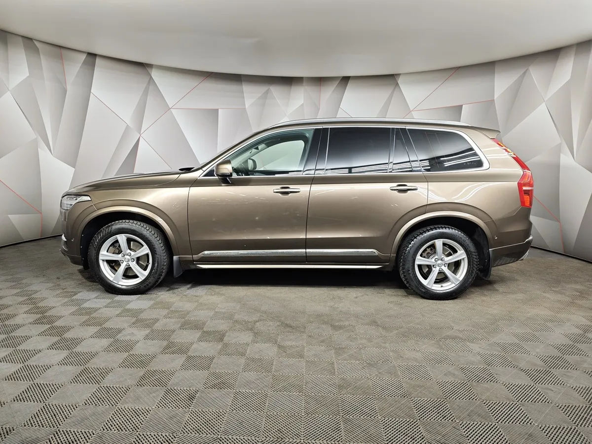 Volvo XC90 2.0 AT AWD D5 (5 мест) (225 л.с.) Inscription Коричневый в АВИЛОН. Слайд №5