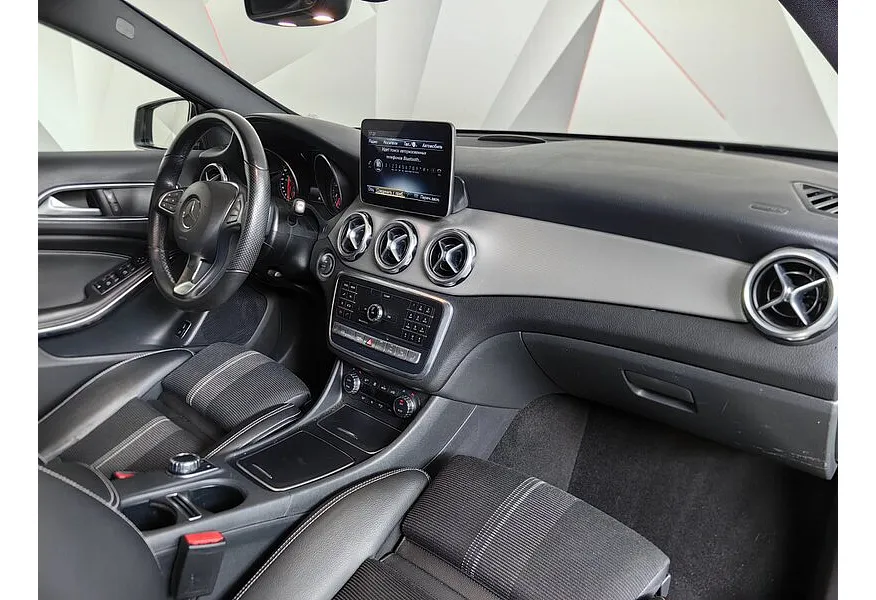 Mercedes-Benz GLA 250 7G-DCT 4MATIC (211 л.с.) Особая серия Серый в АВИЛОН. Слайд №13