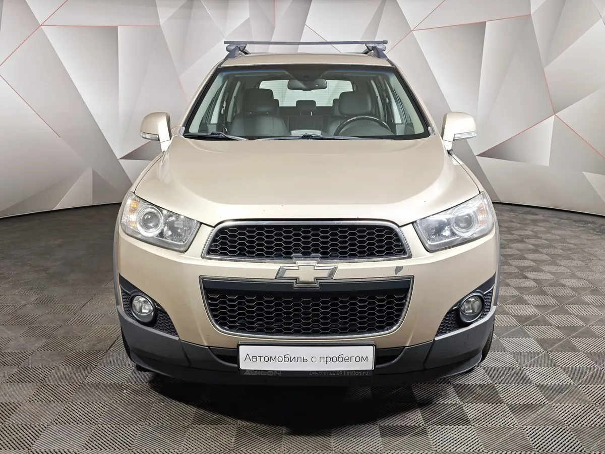 Chevrolet Captiva 2.4 AT (5 мест) (167 л.с.) LT Серебристый в АВИЛОН. Слайд №7
