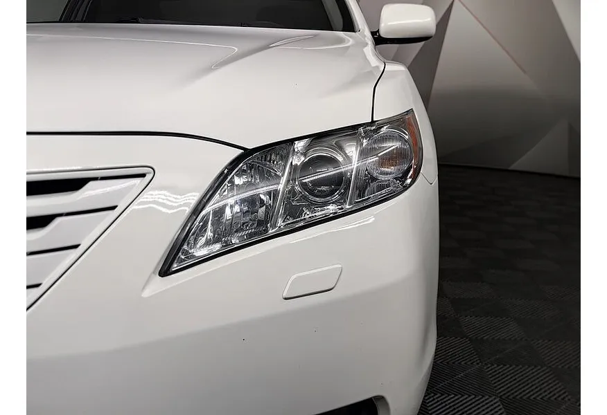 АВИЛОН - Toyota Camry 2.4 VVT-i AT (167 л.с.) Белый - slide 17