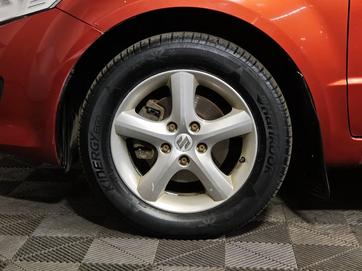 Suzuki SX4 1.6 AT (107 л.с.) Оранжевый в АВИЛОН. Слайд №9