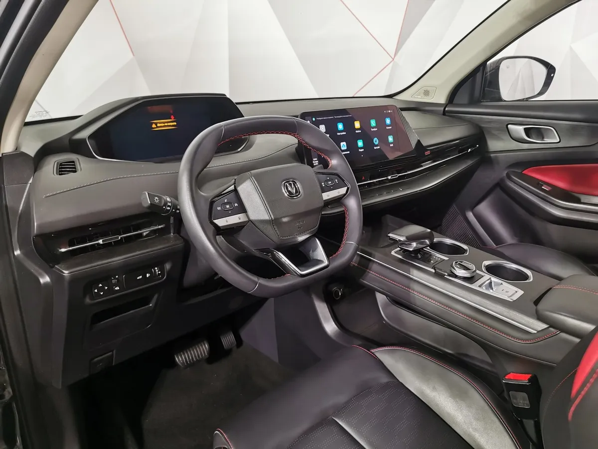 Changan CS55PLUS 1.5T 7DCT (180 л.с.) Tech Черный в АВИЛОН. Слайд №18