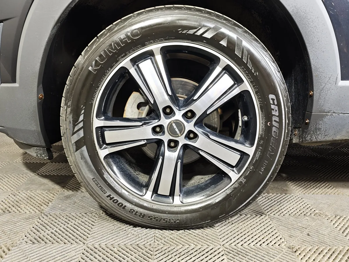 Chevrolet Captiva 2.4 AT (5 мест) (167 л.с.) LT Черный в АВИЛОН. Слайд №8