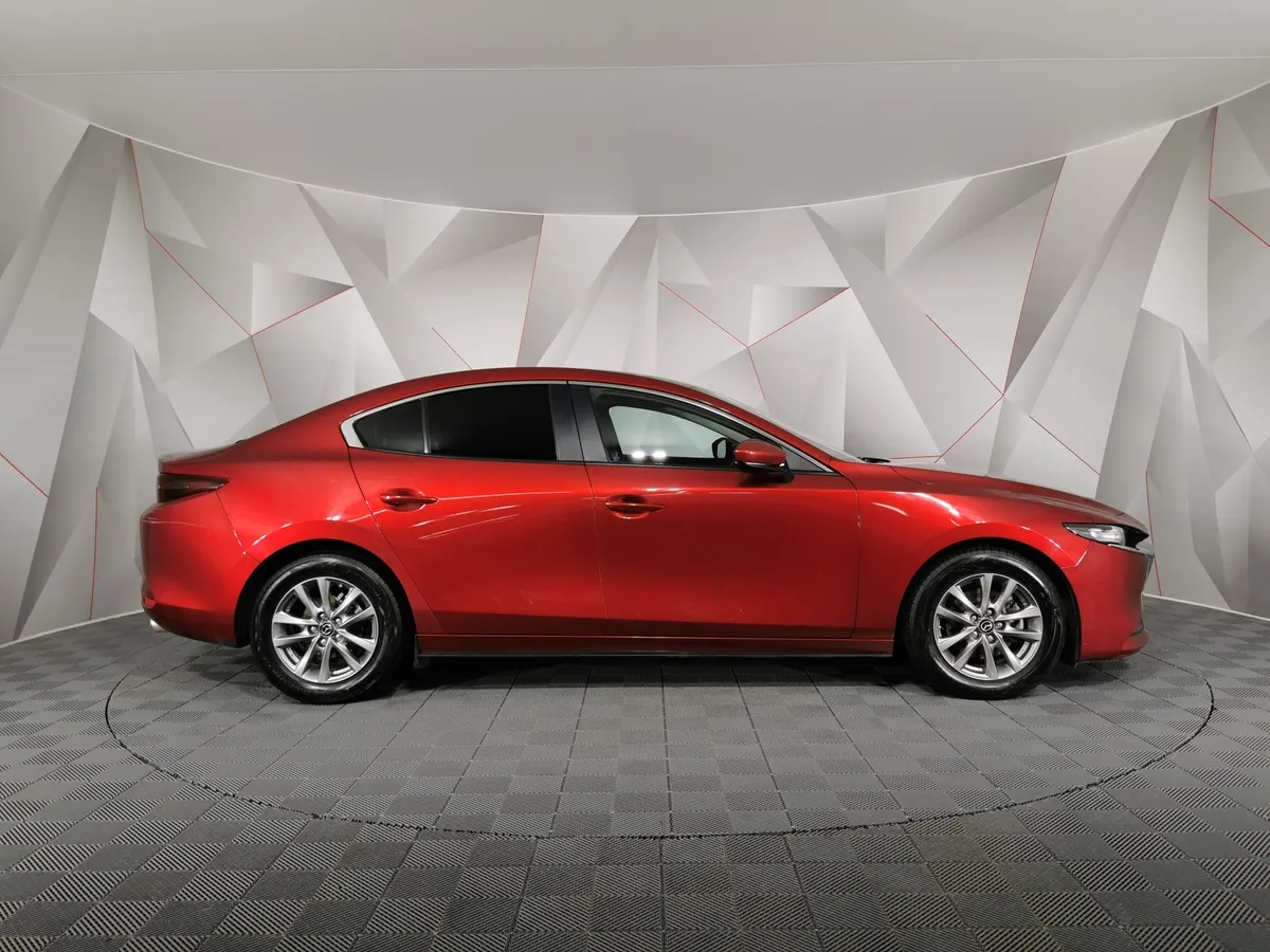 Mazda 3 1.5 AT (120 л.с.) Красный в АВИЛОН. Слайд №6