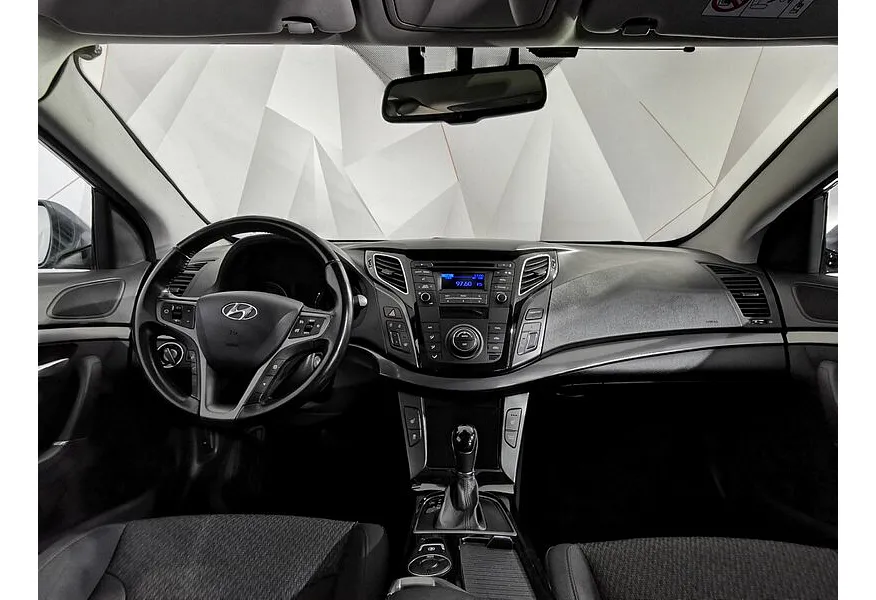 Hyundai i40 2.0 AT (150 л.с.) Comfort Серый в АВИЛОН. Слайд №14