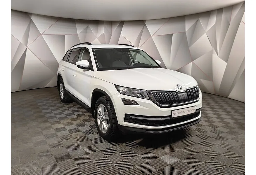 Skoda Kodiaq 1.4 TSI DSG (150 л.с.) Белый в АВИЛОН. Слайд №3