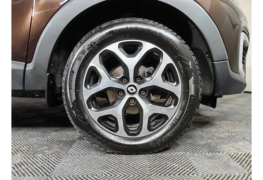 Renault Kaptur 1.6 X-tronic (114 л.с.) Life Коричневый в АВИЛОН. Слайд №9