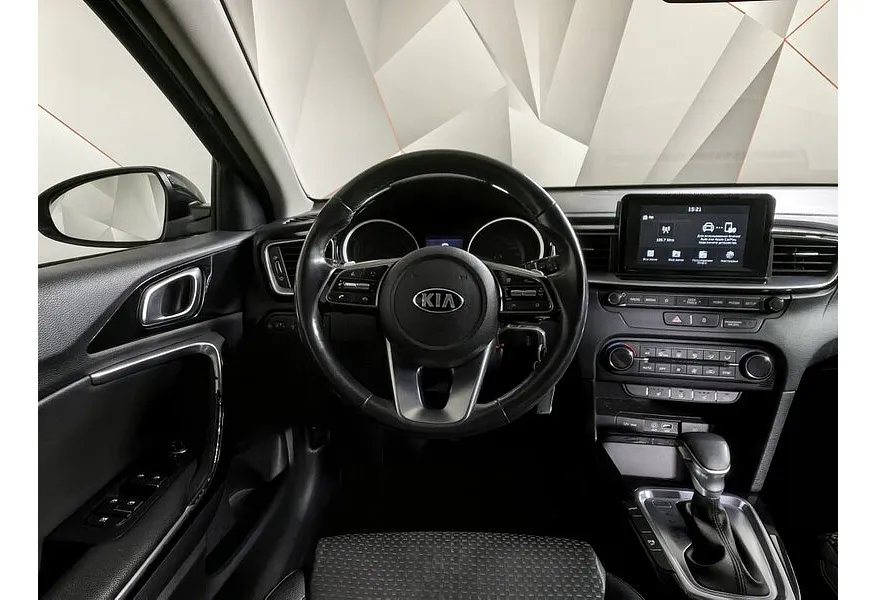 Kia Ceed 1.6 AT (129 л.с.) Classic Черный в АВИЛОН. Слайд №18