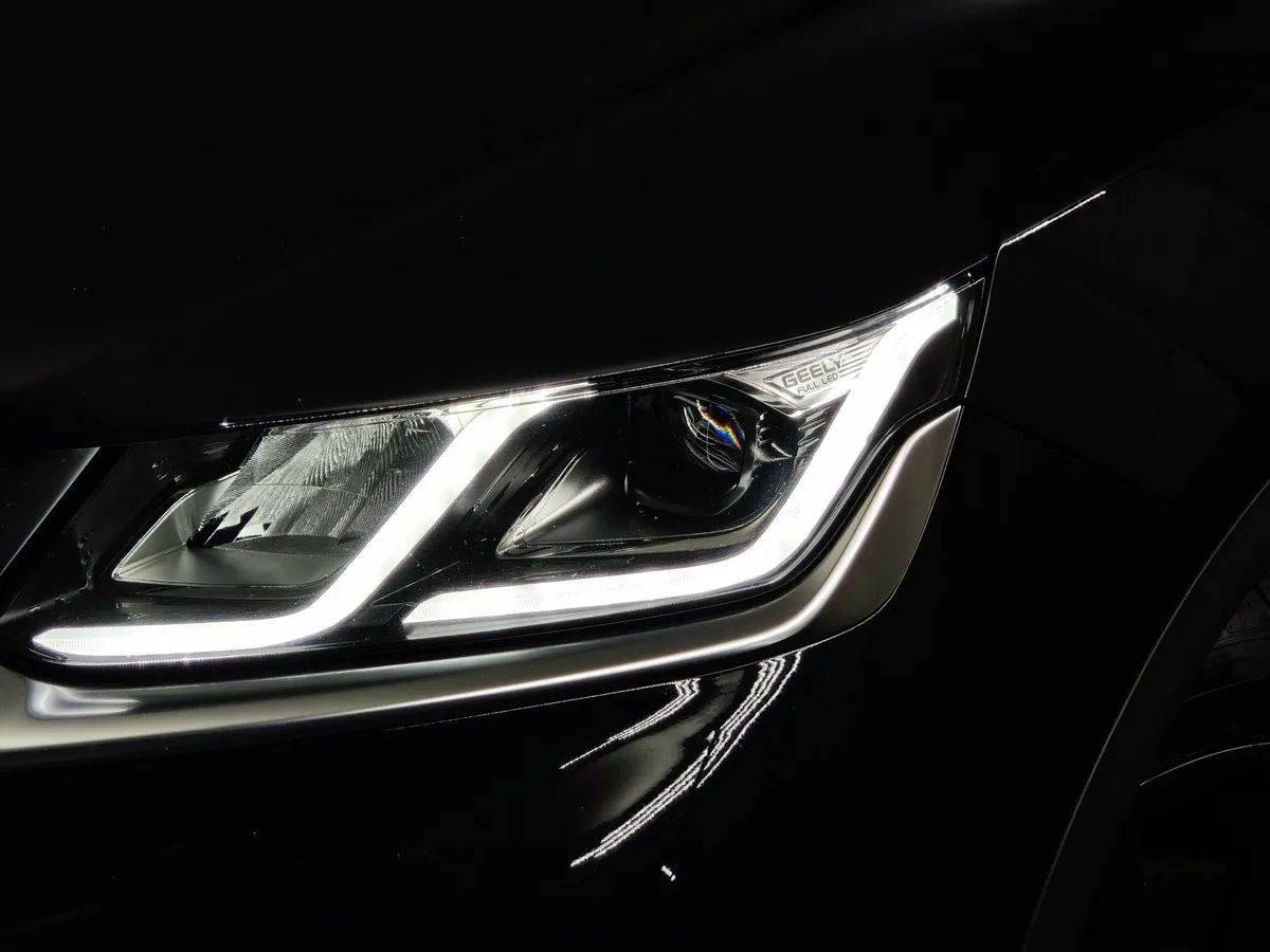 Geely Coolray 1.5T 7DCT 2WD (150 л.с.) Nero Черный в АВИЛОН. Слайд №10