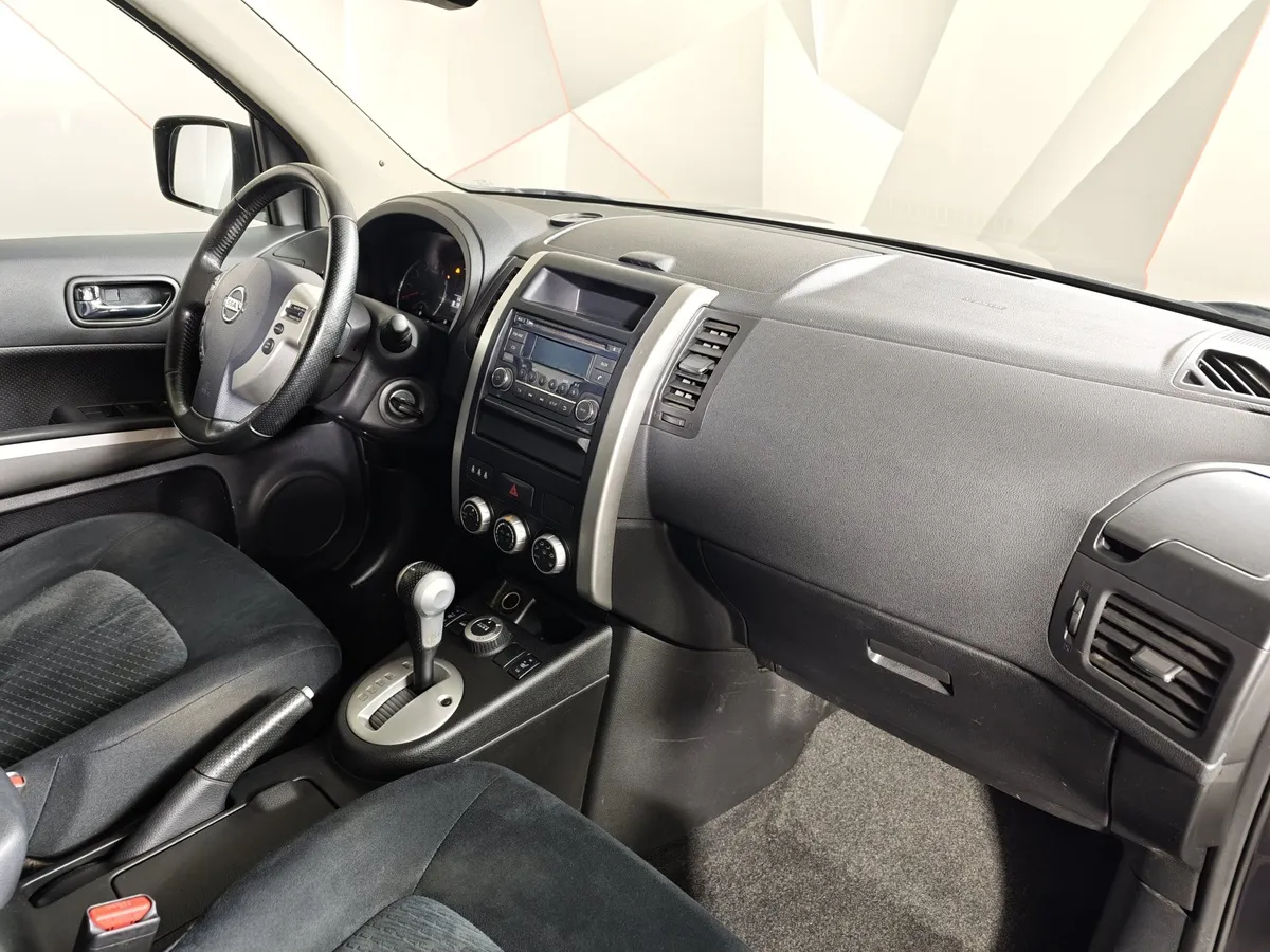 Nissan X-Trail 2.0 CVT AWD (141 л.с.) Комбинированный в АВИЛОН. Слайд №11