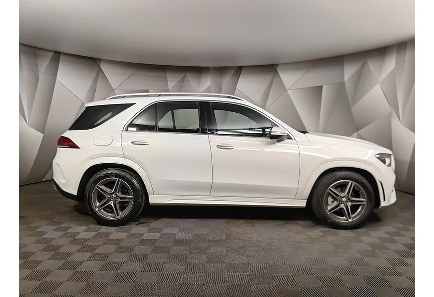 Mercedes-Benz GLE 300 d 4MATIC 9G-TRONIC (245 л.с.) Sport Белый в АВИЛОН. Слайд №6