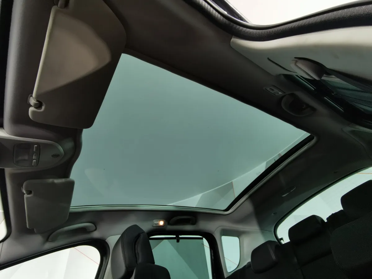 Peugeot 3008 1.6 THP AT (150 л.с.) Черный в АВИЛОН. Слайд №20