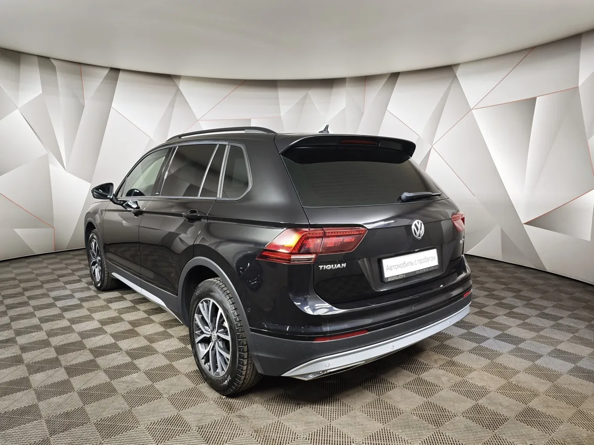 Volkswagen Tiguan 2.0 TDI 4Motion DSG (150 л.с.) OFFROAD Черный в АВИЛОН. Слайд №4