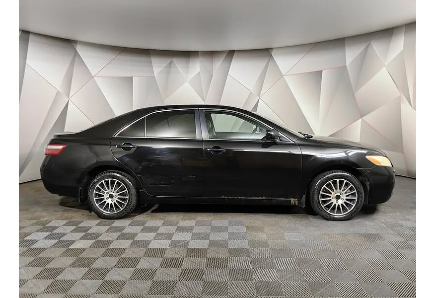 АВИЛОН - Toyota Camry 2.4 VVT-i AT (167 л.с.) Черный - slide 3