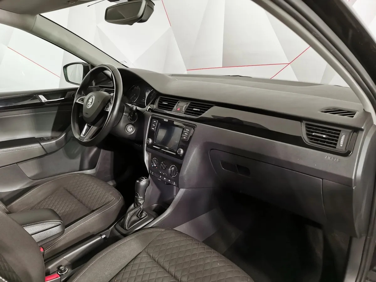 Skoda Rapid 1.4 TSI DSG (125 л.с.) Active Черный в АВИЛОН. Слайд №12