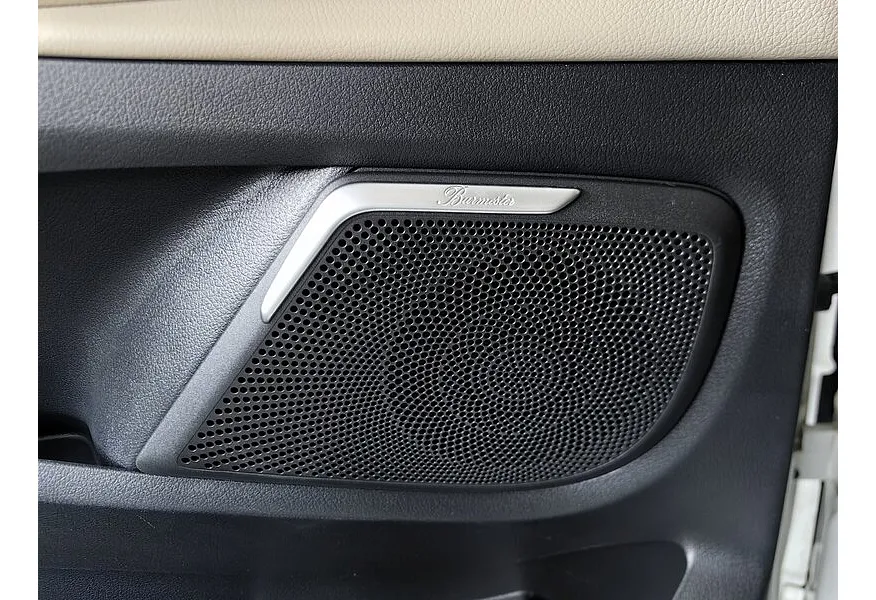 АВИЛОН - Mercedes-Benz V-Класс V 250 d AT L2 4x4 (190 л.с.) Exclusive Белый - slide 22