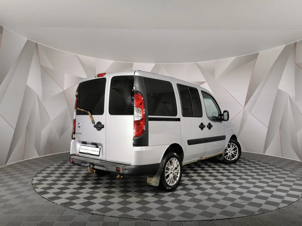 Fiat Doblo 1.4 MT FWD (78 л.с.) Серый в АВИЛОН. Слайд №2