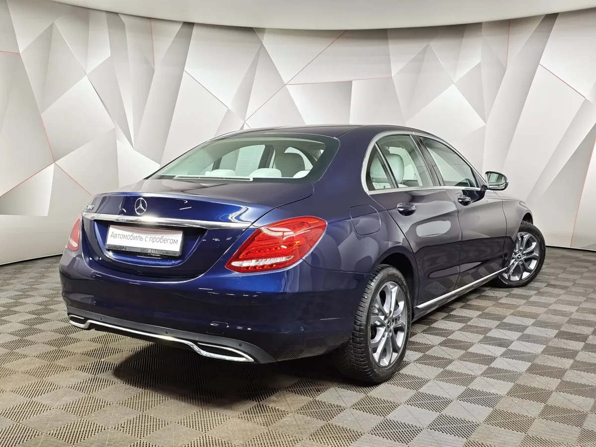 Mercedes-Benz C-Класс C 180 7G-Tronic Plus (150 л.с.) Синий в АВИЛОН. Слайд №2
