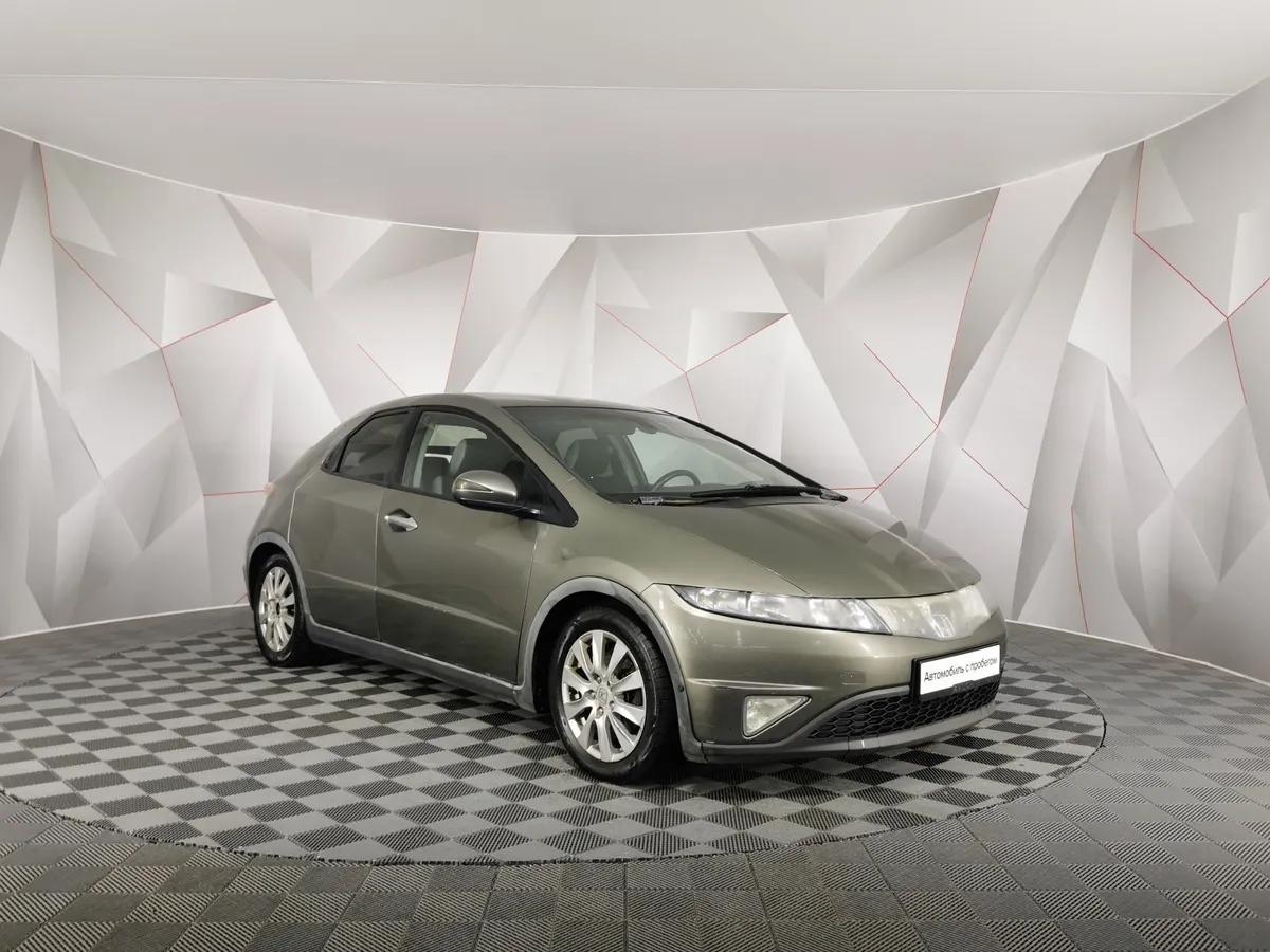 Honda Civic 1.8 I-SHIFT (140 л.с.) Серый в АВИЛОН. Слайд №3